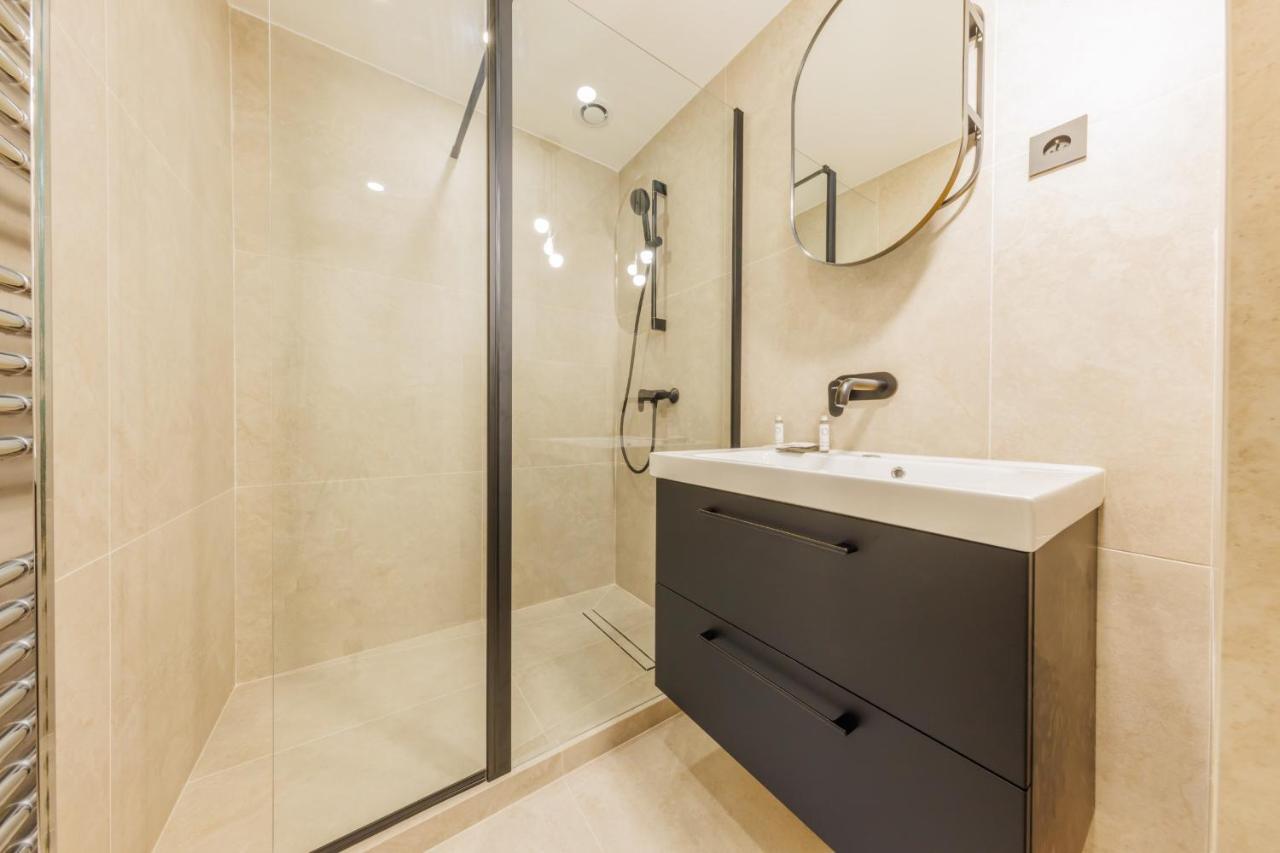 Elegant Apartment - 2Br - 6P - Sentier Paris Luaran gambar